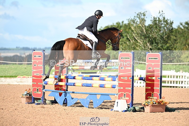 240912A-095018-00257 - Cls 1 Snr 1.05m & 1.10m Open