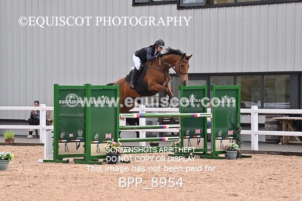 BPP_8954 - CLASS 20 SAT GFS Saddles Senior Newcomers/1.10m Open