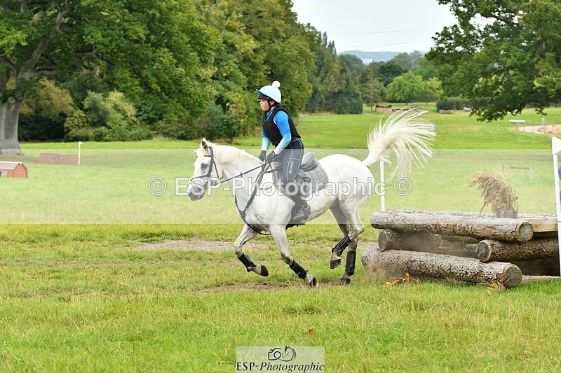 230817-151148-01438 - Theo's 2nd Group - XC