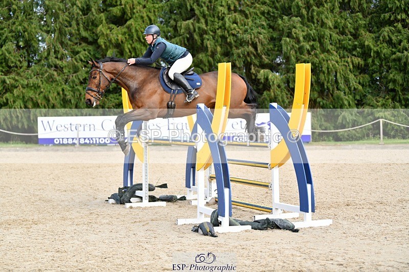240324-151400-03226 - Cls 11 Foxhunter & 1.20m Open