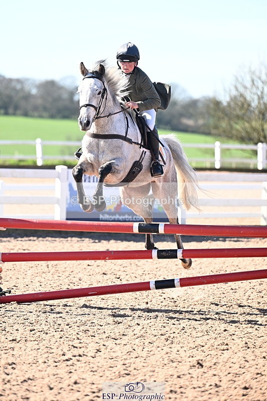 260318B-104949-00185 - Clear Round & Brit Nov 90cm