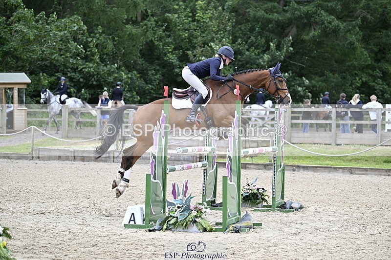 250525A-141053-17751 - C-233-Abbie.Burbidge-FEELING.FANTASTIC
