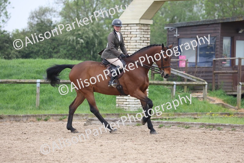 20260504-1095 - Class 14 - Cob and Hunter