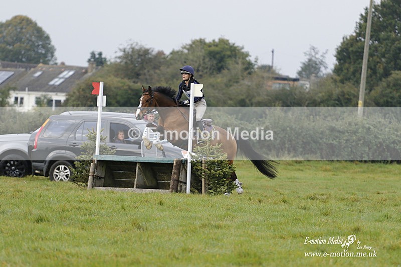  WWHT 171021 0993 - Open Novice (0.80m)  17/10/21