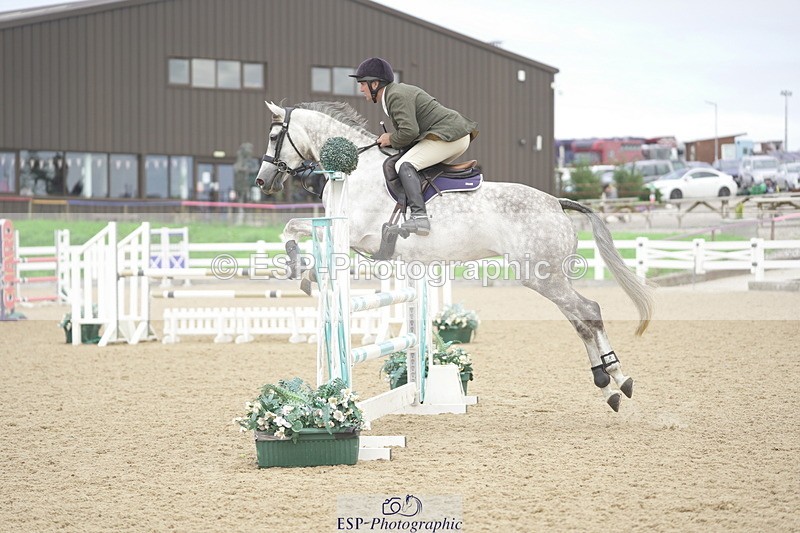 230810A-134626-02508 - Cls 4 1.05m Amateur Quali