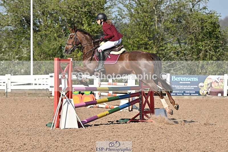 250409-095112-00052 - Clear round, Brit Nov & 90 open