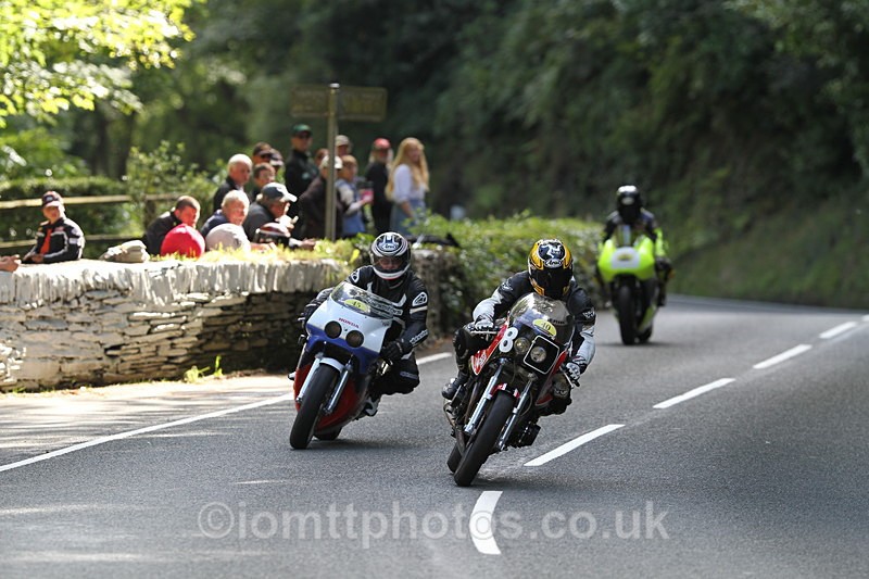 FOM_1029 - Classic TT Lap of honour