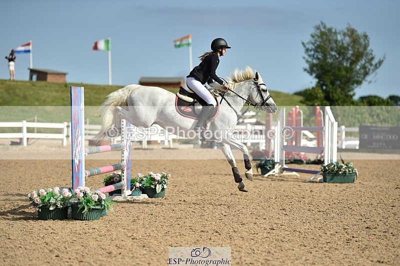 250628-171624-07063 - Cls 24 Pony Discovery & 90cm Open