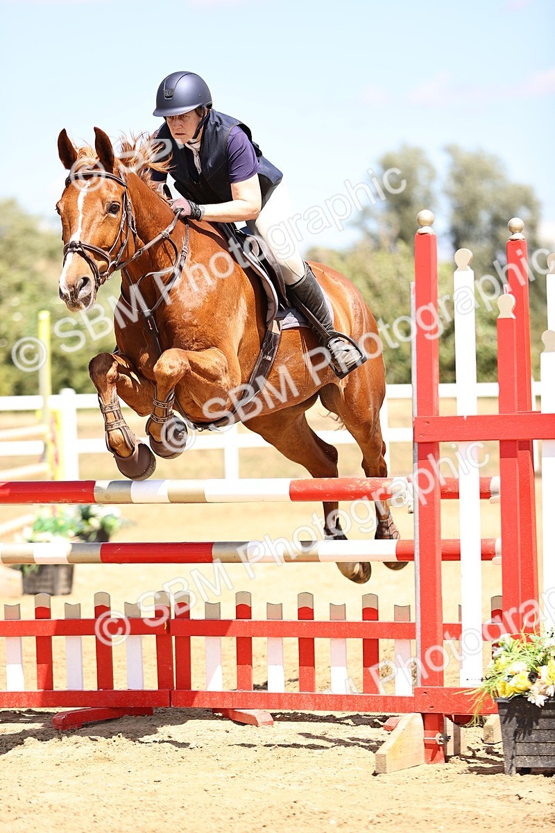 SBM_014385 - Class 15 - Senior Newcomers - 1.10m Open