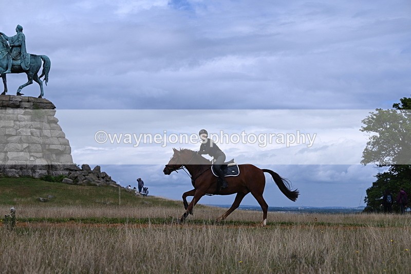 DSC_7795 - Time at Statue 13:16 to 13:52