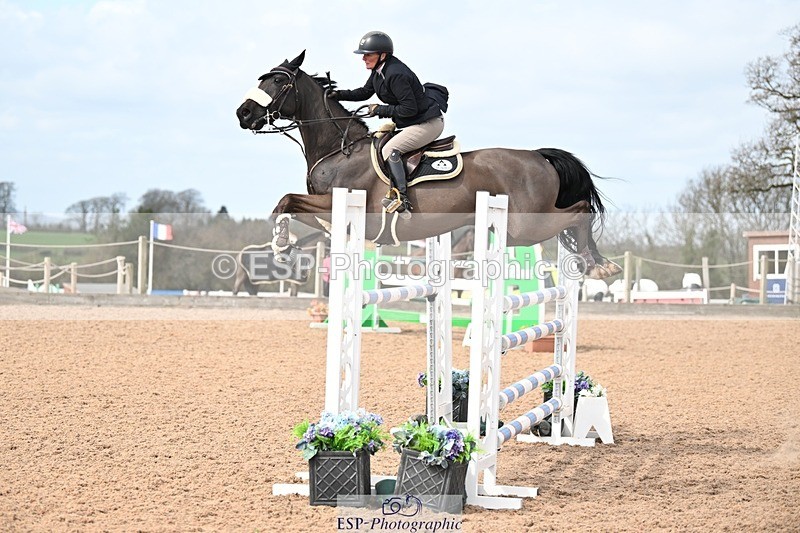 250329-122425-04511 - Cls 15 Snr Foxhunter