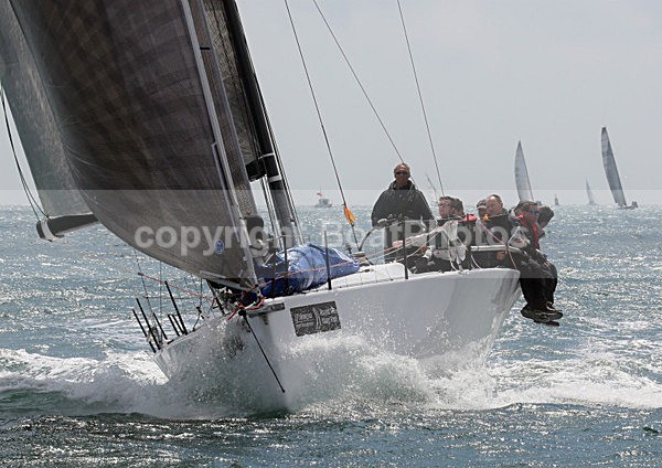 120630 MAGNUM GBR39R WT7A2050 - ROUND THE ISLAND RACE - 30th June 2012
