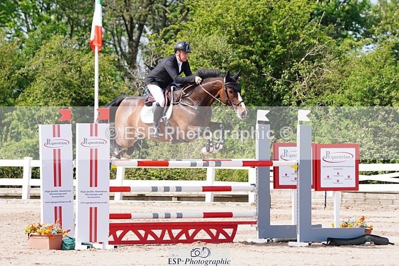 250427-110554-16110 - Cls 4 - 2 Star Small Tour