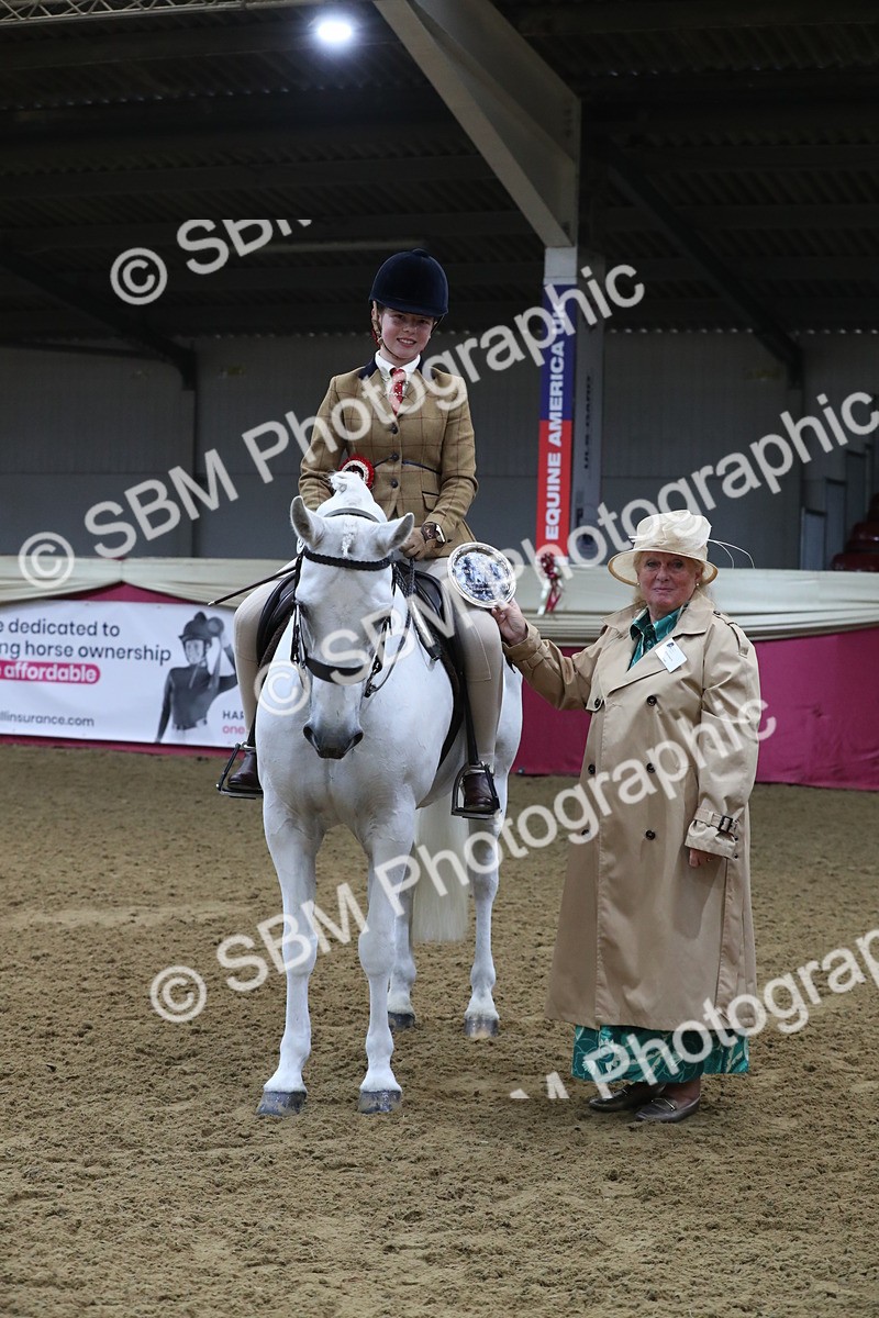 SBM_09353 - Class 101 Equitation (best rider), Junior