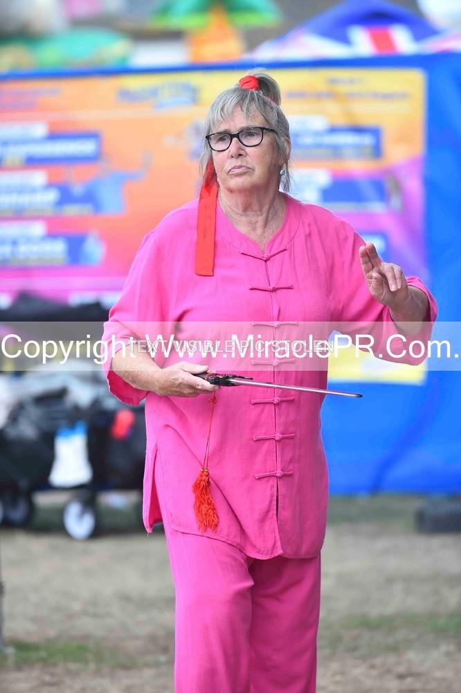 SH4_1512 - Tai Chi with Lisa Kay.