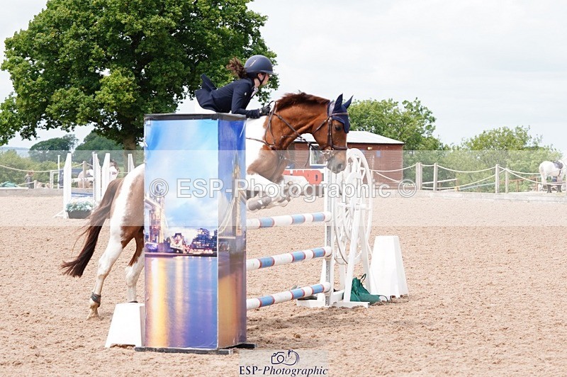 250608-130838-02826 - Cls 9 Pony Newcomers and 1m