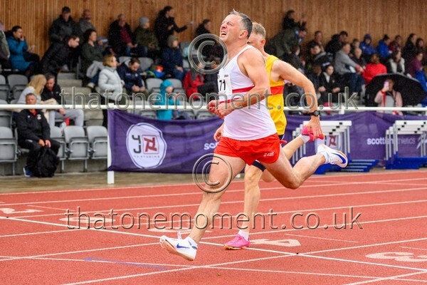 ComMast25-910267 - Track Male Set One