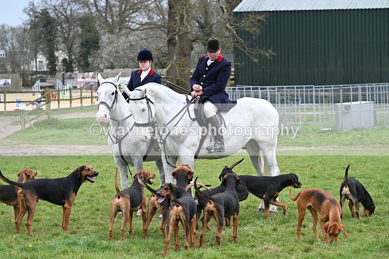 WJ7_7757 - Meet