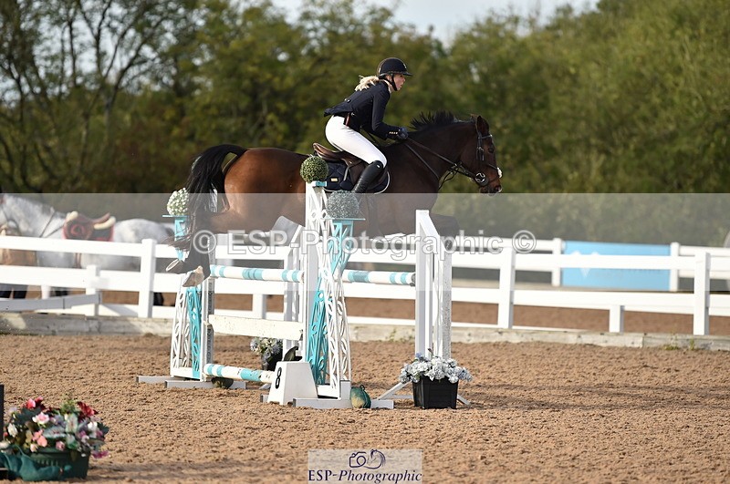 231015A-162502-09328 - Cls 27 1.10m Amateur Q 2nd R