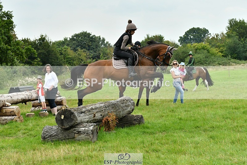 230817-130414-00780 - Theo's 1st Group - XC