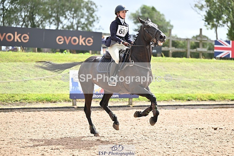 250831-120900-08112 - M-607-Lucinda.Osborne