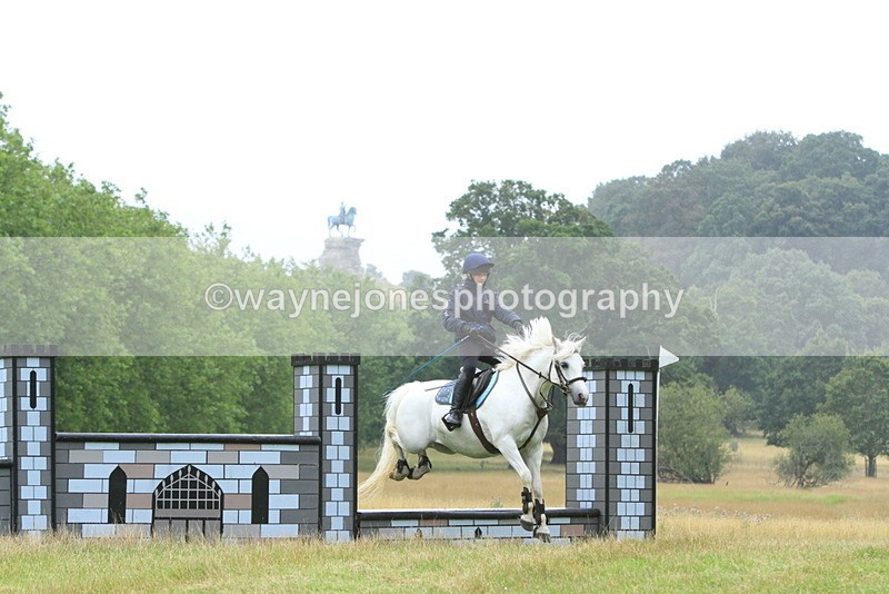 IMF_1569 - Time at Castle Jump 09:18 to 10:15