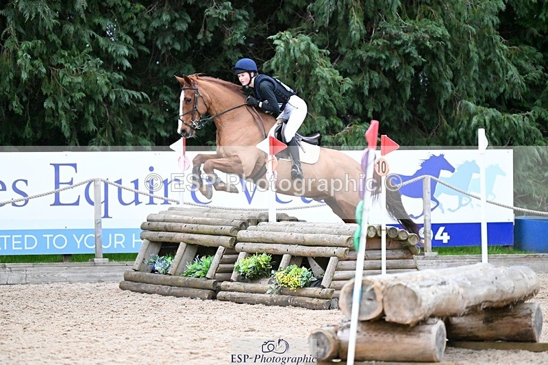 241116-153815-02274 - Cls 4 100-105cm