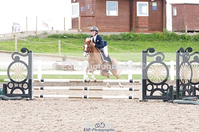 250505-124742-04383 - Cls 20+21 Club and Schools 70cm