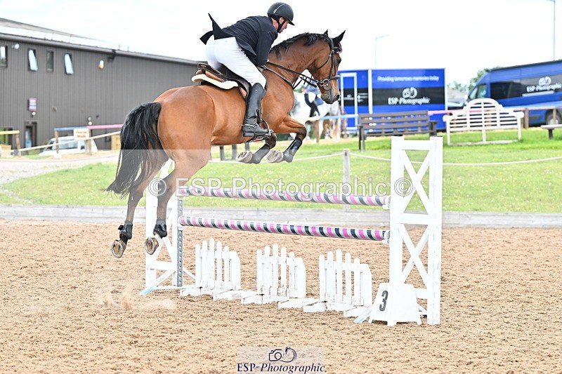 240608A-134838-02666 - Cls 4 Snr Newcomers and 1.10m Open