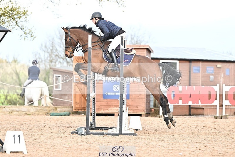 250416-101229-00241 - Cls 1 British Novice and 90cm