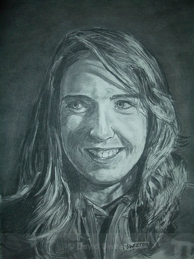 Lucy - Charcoal