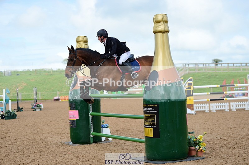 230505A-160452-05214 - Cls 23 National 1.40m Open