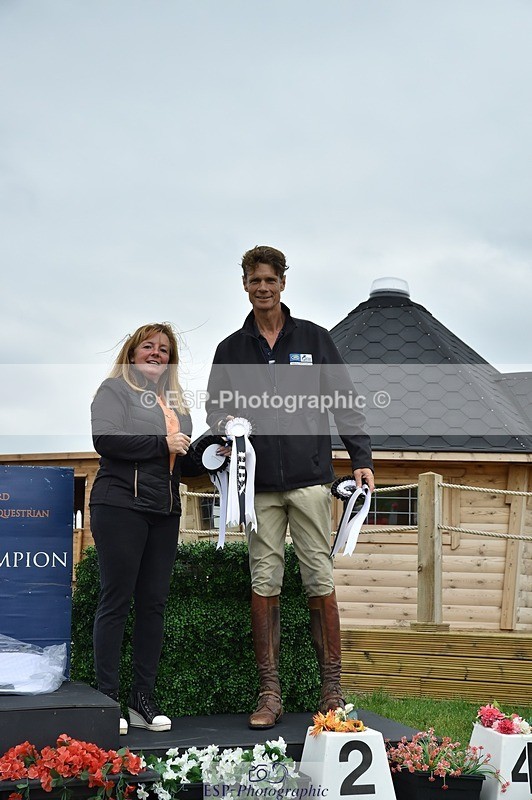 240831A-142946-03977 - 90 Presentations