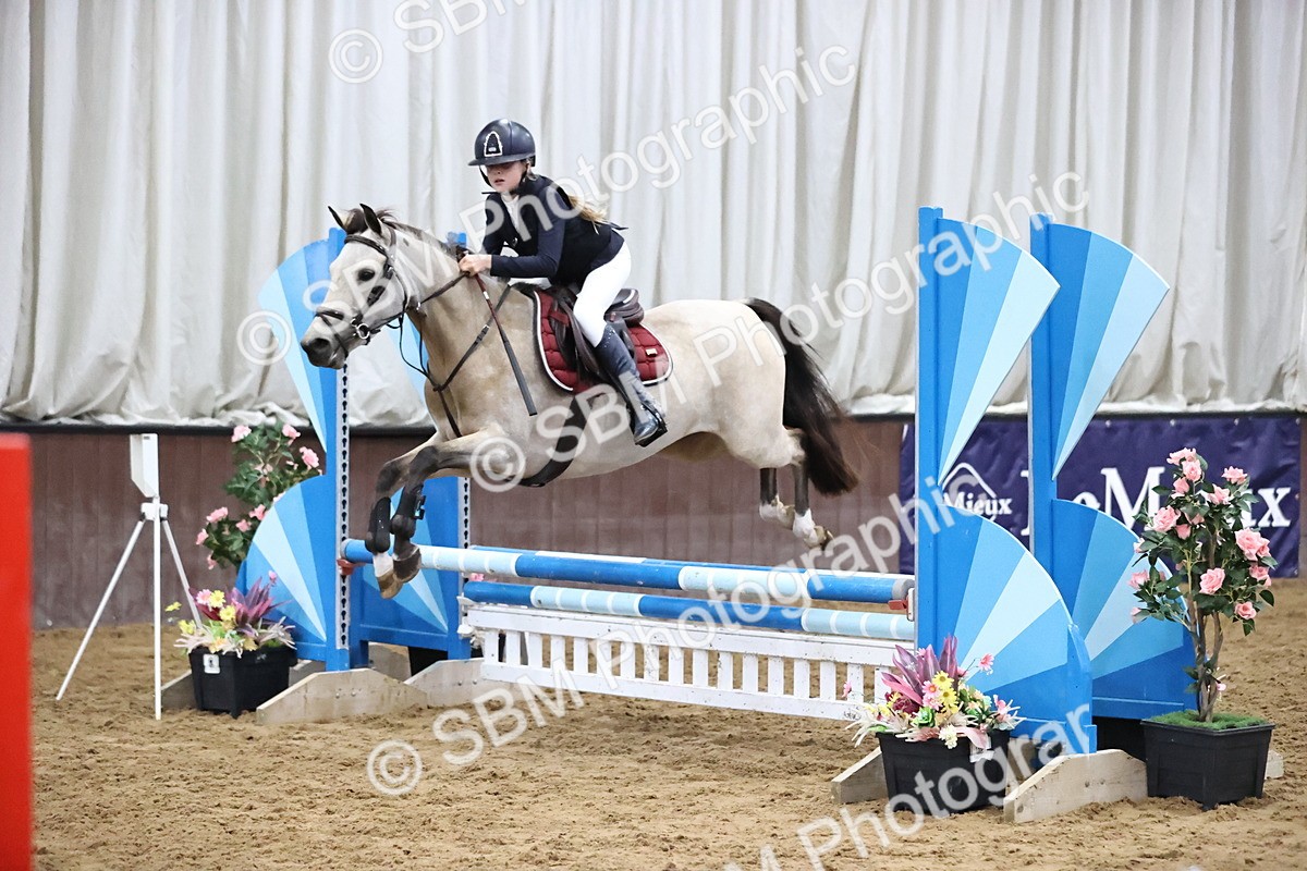 SBM_000090 - Class 1 - Pony Intro 70cm Open