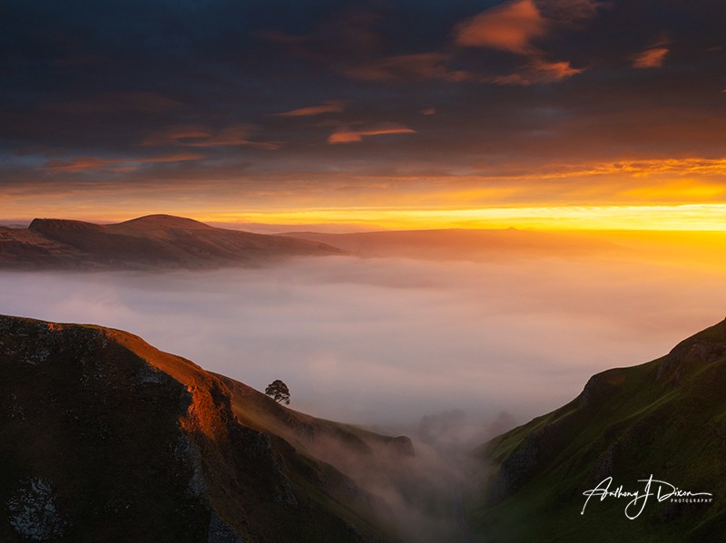 Winnats Pass - Peak District
