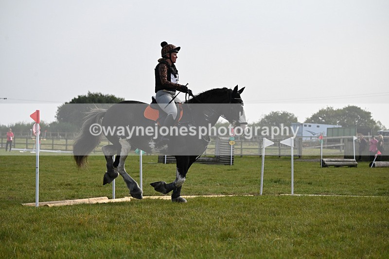 WJ6_9880 - 40cm XC Time 10:05 to 10:36
