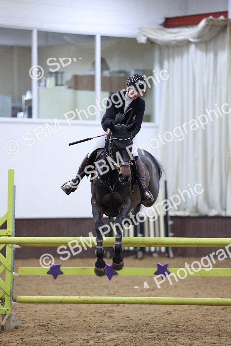 SBM_006601 - Class 23 - Senior Newcomers - 1.10m Open