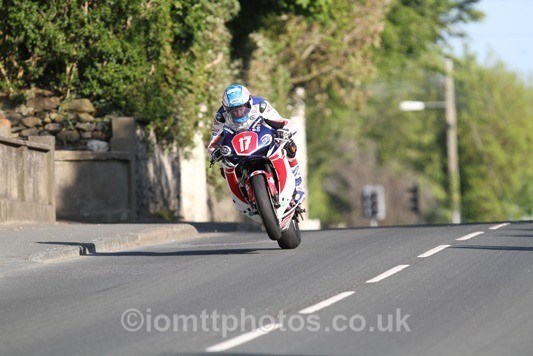 IMG_4646 - Thursday Practice  TT 2013