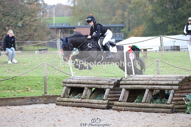 231118-142725-02281 - Cls 3 90cm