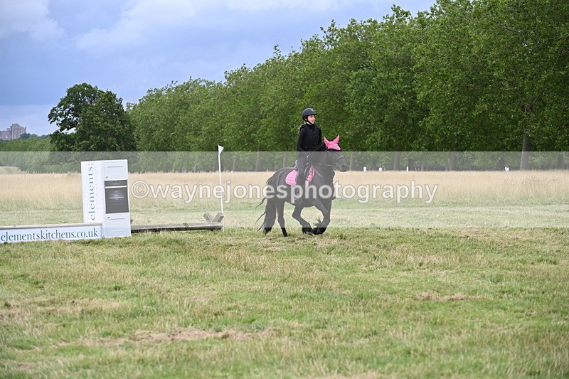 WJ6_3157 - Time at Jump 11:06 to 11:40