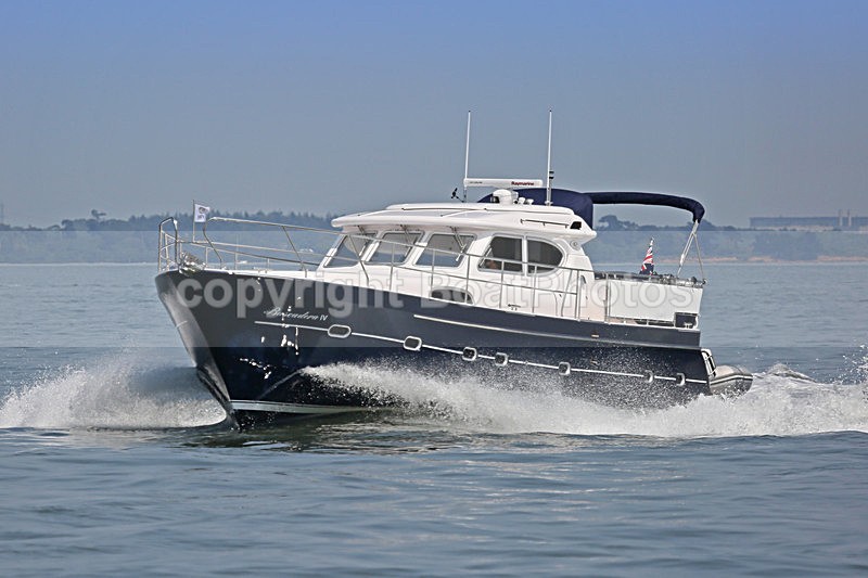 160605 BUSCADERA IV - ELLING Y92A7911 - Motor Yachts
