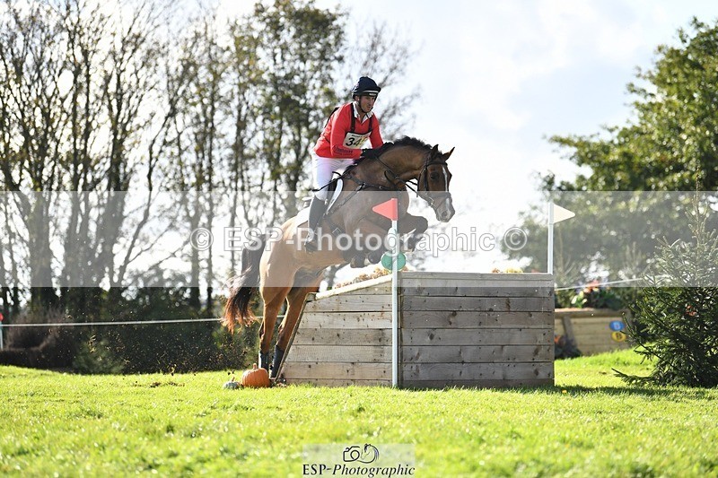 231022-142108-29011 - 345-THE.PREACHER.MAN-David.Doel-XC