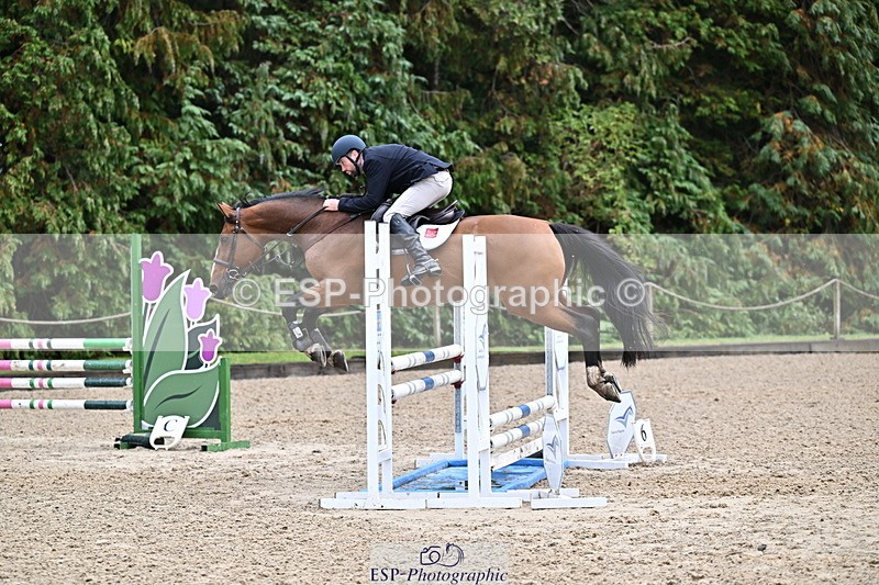 250831A-130102-10453 - Cls 42 Snr 1m Grand Prix