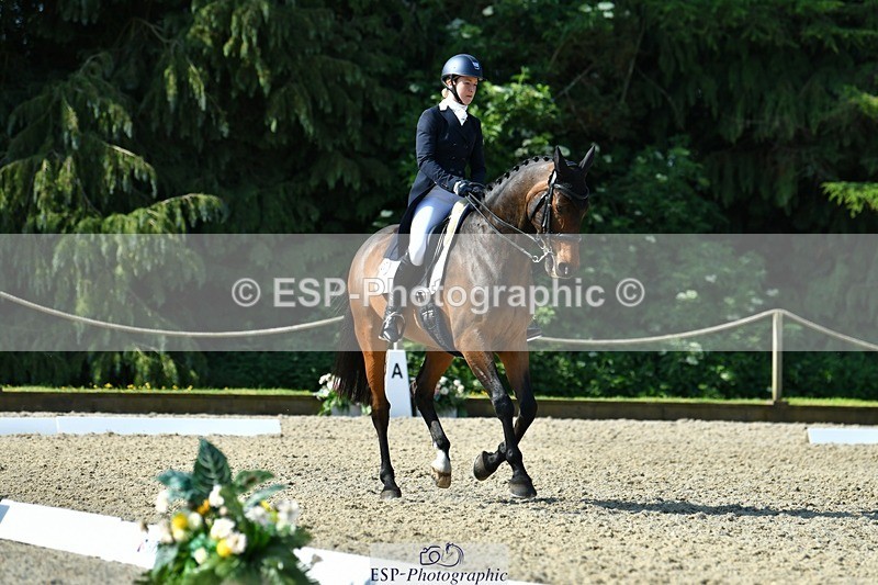 230525-094149-03794 - 407-KING_OF_THE_SWINGERS-Louise_Bradley-DR