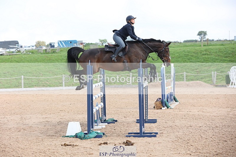 230915A-113722-01818 - Cls 2 Snr Foxhunter