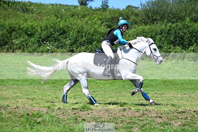 240811A-140219-04740 - 202-