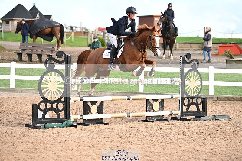 241023A-141944-01013 - Cls 4 Newcomers and 1.10m Open