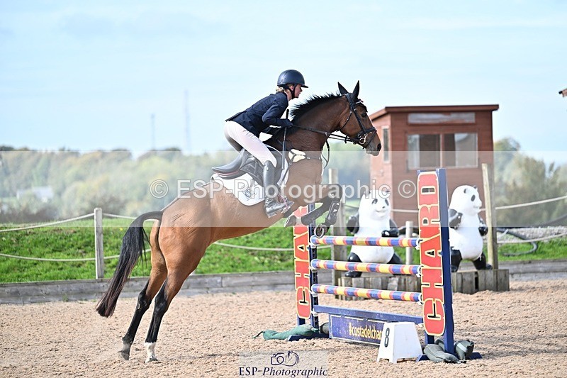 251001-131256-00261 - Cls 4 Newcomers and 1.10m Open