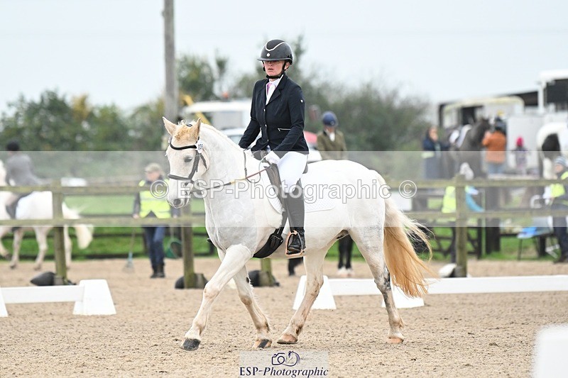 241103-101729-00306 - Intro 3 - 9.40 to 10.40