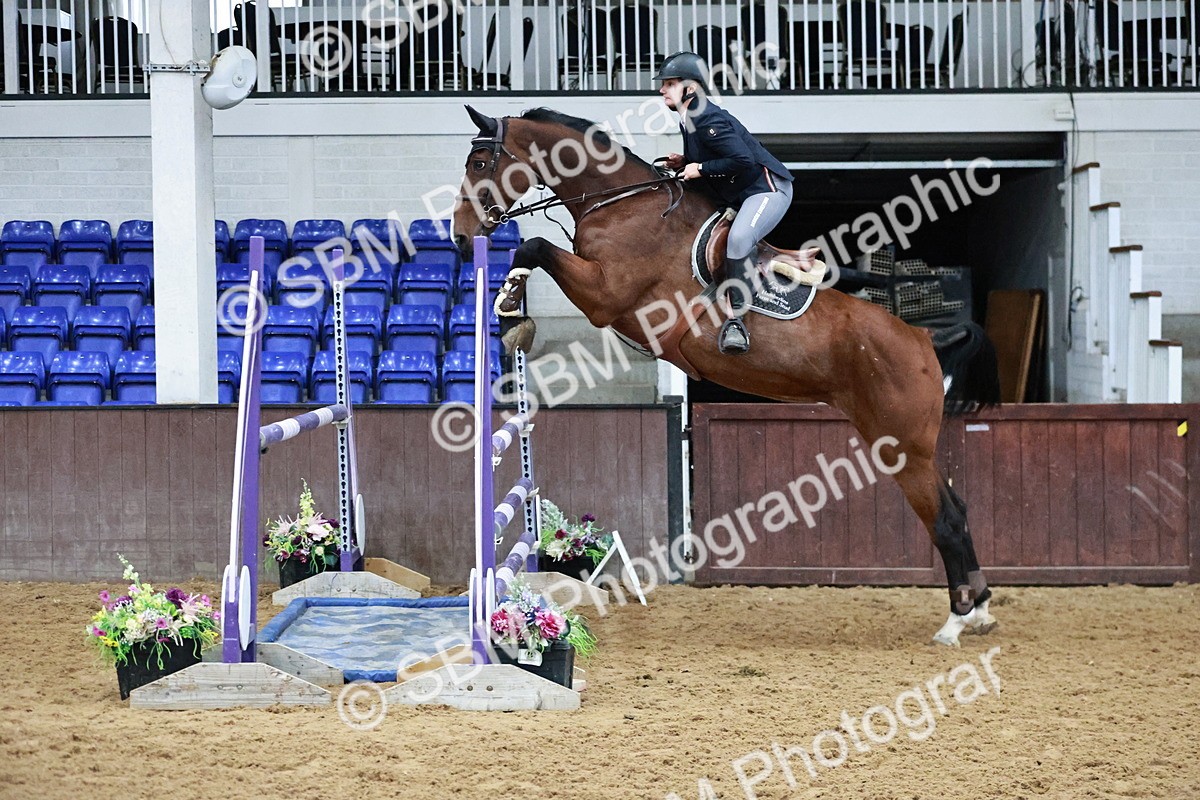 SBM_001348 - Class 4 - Senior Newcomers 1.10m